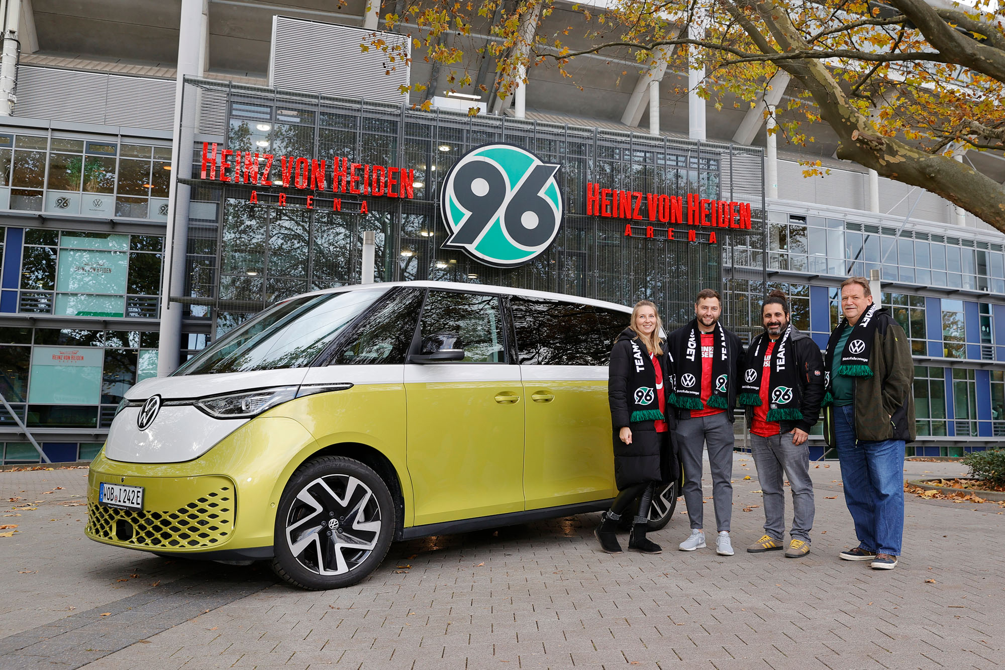 Hannover 96: Im Vollelektrischen ID. Buzz: Gewinnspiel Von Volkwagen ...