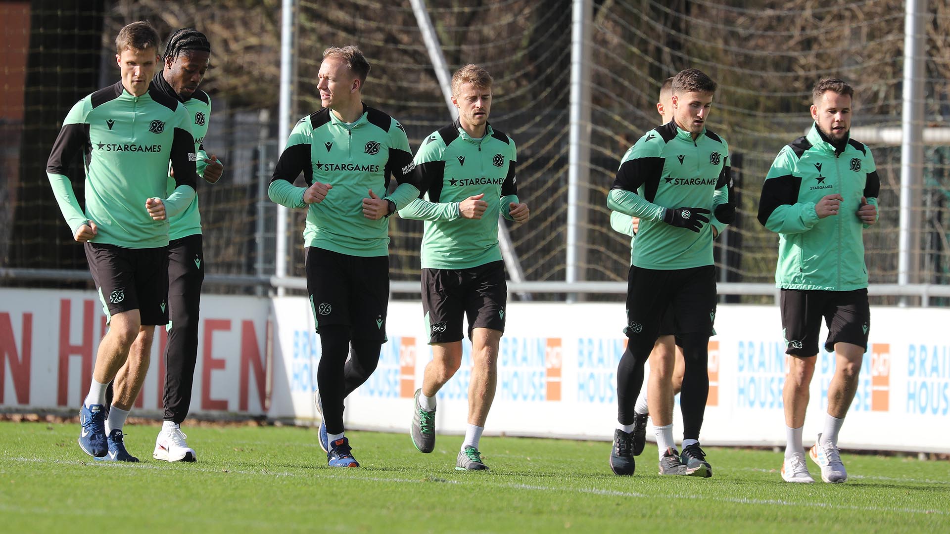 Hannover 96: Ein Fragezeichen Im Angriff: So Sieht Es Personell Für Das ...